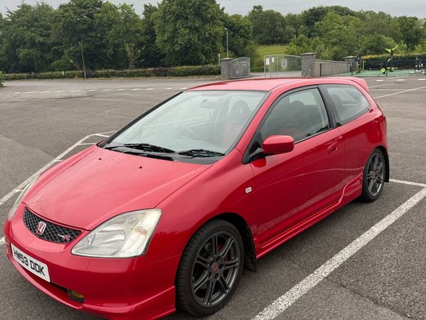 Honda Civic Hatchback, Petrol, 2004, Red