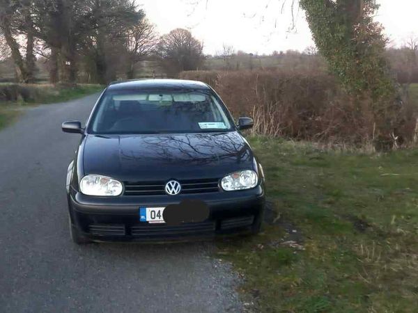 Volkswagen Golf Hatchback, Petrol, 2004, Black