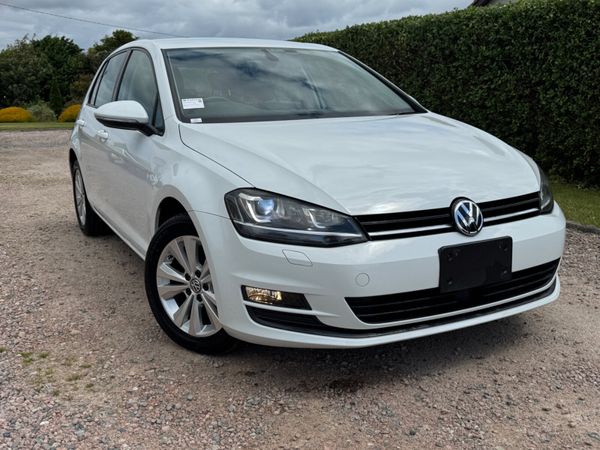 Volkswagen Golf Hatchback, Petrol, 2016, White