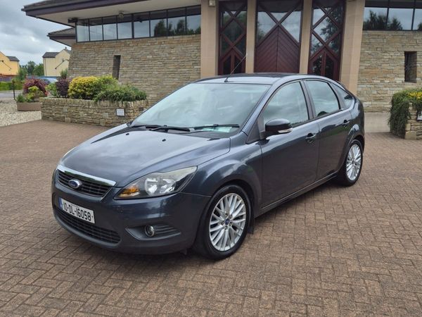 Ford Focus Hatchback, Diesel, 2010, Grey