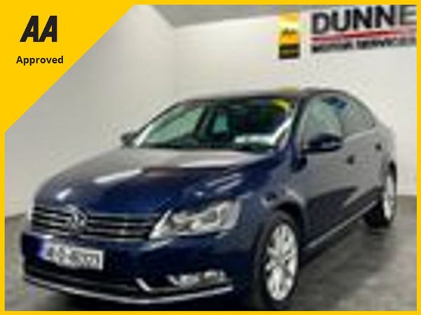 Volkswagen Passat Saloon, Petrol, 2014, Blue