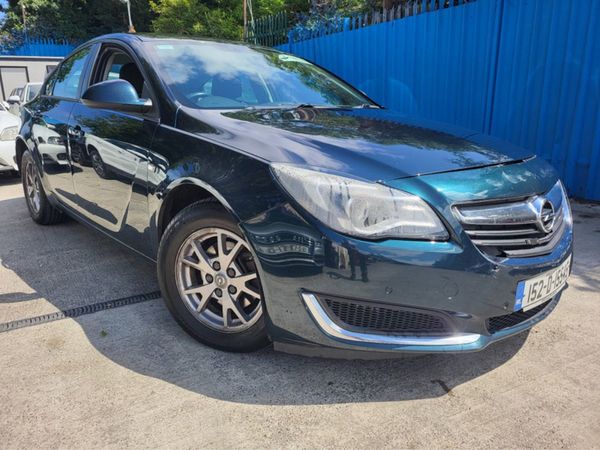 Opel Insignia Saloon, Diesel, 2015, Green