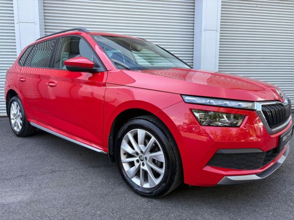 Skoda Kamiq Hatchback, Petrol, 2020, Red