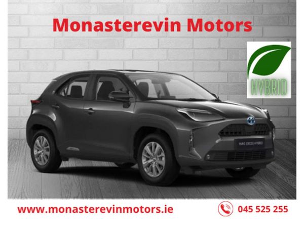 Toyota Yaris Hatchback, Petrol Hybrid, 2024, Grey