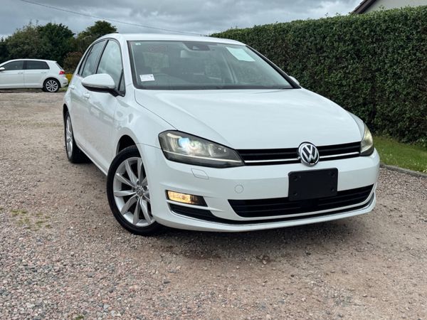 Volkswagen Golf Hatchback, Petrol, 2016, White