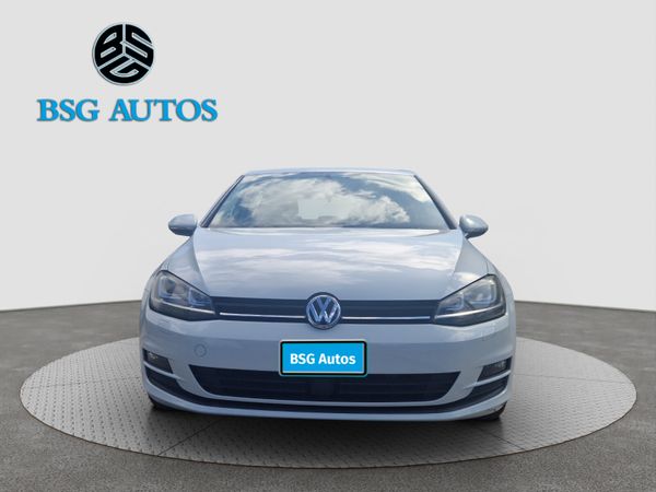 Volkswagen Golf Hatchback, Petrol, 2015, White