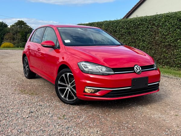 Volkswagen Golf Hatchback, Petrol, 2019, Red