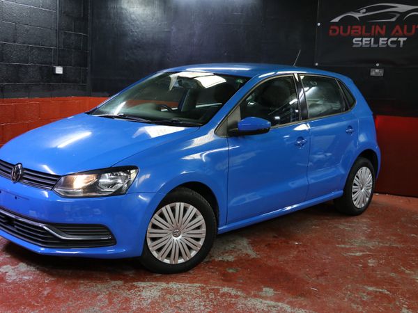 Volkswagen Polo Hatchback, Petrol, 2016, Blue