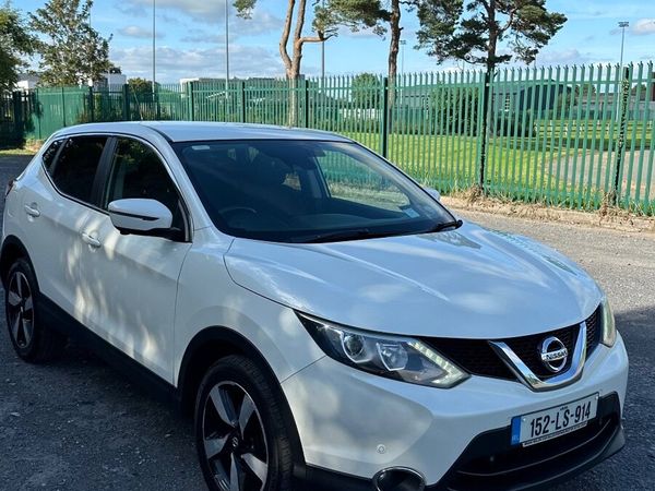 Nissan Qashqai Hatchback, Diesel, 2015, White