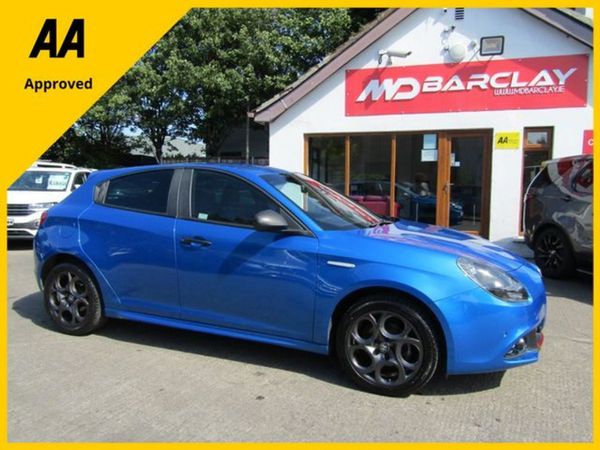 Alfa Romeo Giulietta Hatchback, Petrol, 2020, Blue