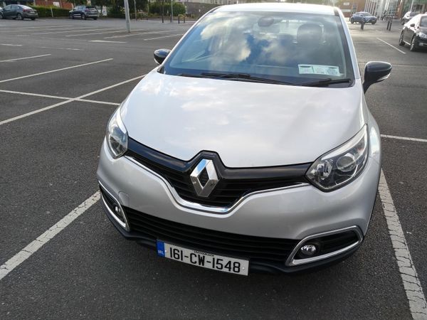 Renault Captur Hatchback, Petrol, 2016, Silver