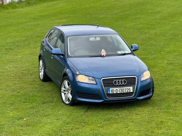 Audi A3 Hatchback, Diesel, 2010, Blue