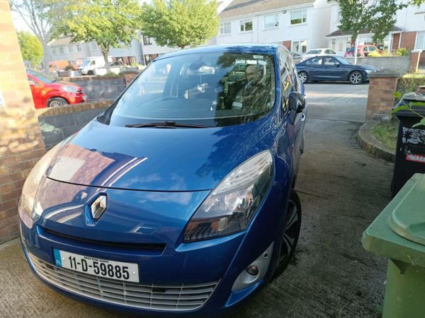 Renault Grand Scenic MPV, Diesel, 2011, Blue