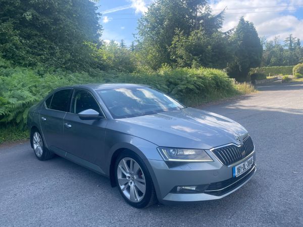 Skoda Superb Hatchback, Diesel, 2016, Grey