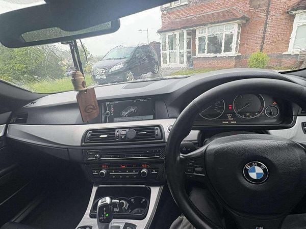 BMW 5-Series Saloon, Diesel, 2011, Silver