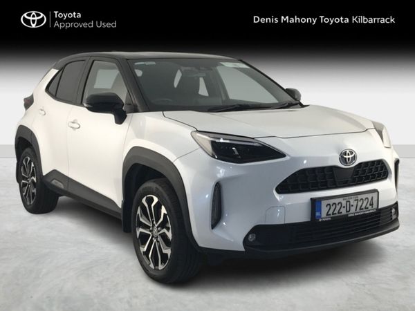 Toyota Yaris Cross Hatchback, Petrol Hybrid, 2022, White