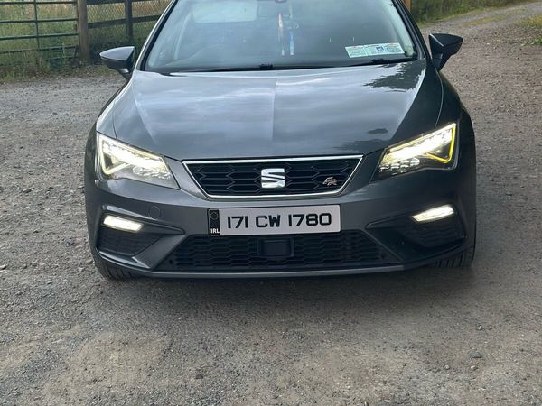 SEAT Leon Hatchback, Diesel, 2017, Grey