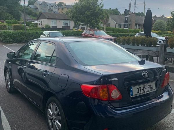 Toyota Corolla Saloon, Petrol, 2007, Blue