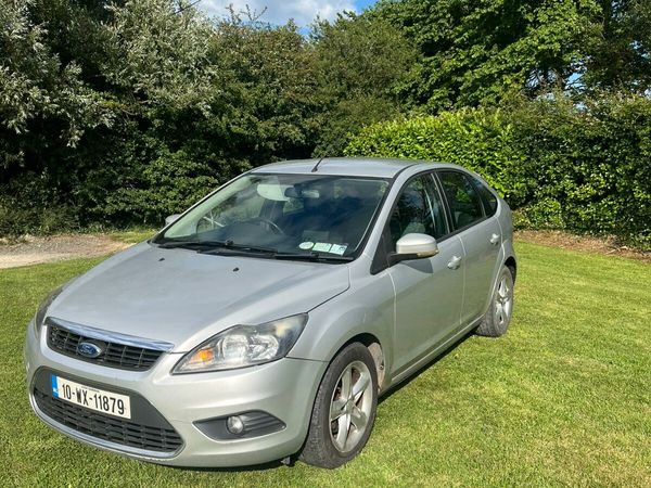Ford Focus Hatchback, Diesel, 2010, Silver
