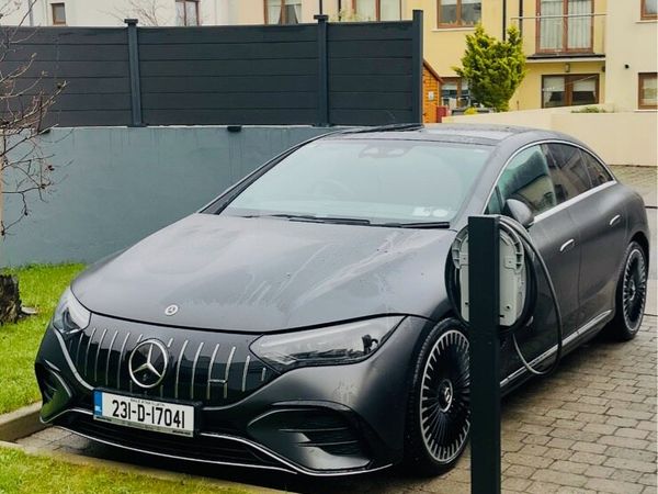Mercedes-Benz EQE Saloon, Electric, 2023, Green