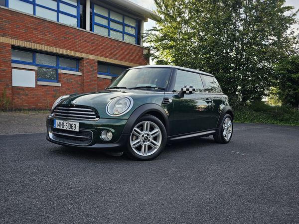 Mini Cooper Hatchback, Petrol, 2014, Green