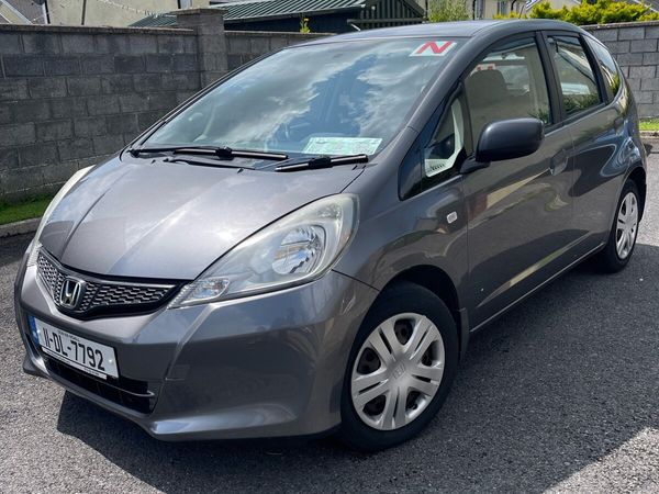 Honda Jazz Hatchback, Petrol, 2011, Grey