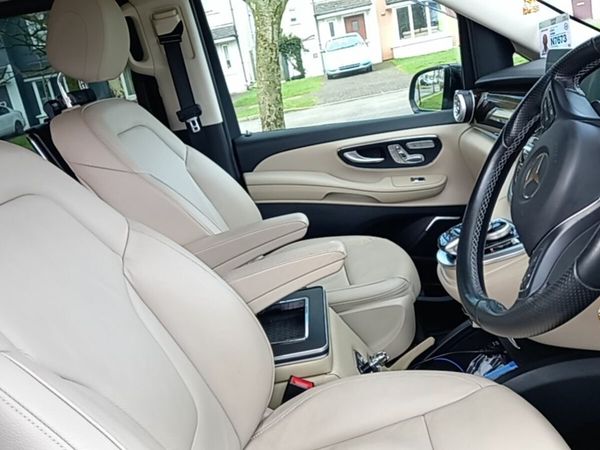 Mercedes-Benz V-Class MPV, Diesel, 2018, Black