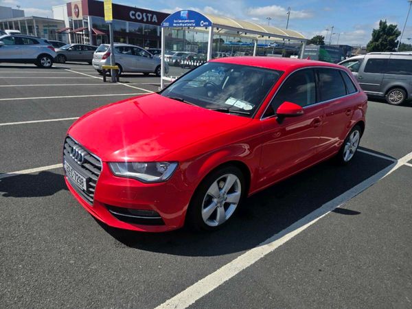 Audi A3 Hatchback, Diesel, 2015, Red