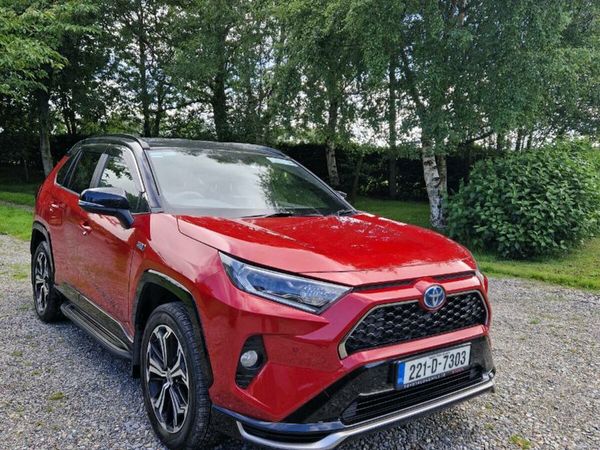 Toyota RAV4 SUV, Petrol Hybrid, 2022, Red