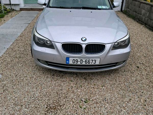 BMW 5-Series Saloon, Diesel, 2009, Silver