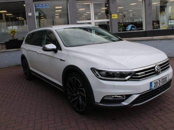 Volkswagen Passat Estate, Diesel, 2020, White
