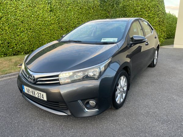 Toyota Corolla Saloon, Diesel, 2014, Grey