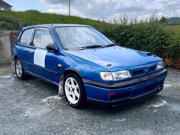 Nissan Sunny Hatchback, Petrol, 1994, Blue