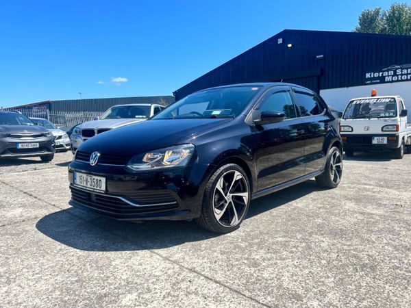 Volkswagen Polo Hatchback, Petrol, 2015, Black