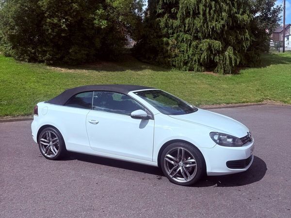 Volkswagen Golf Convertible, Diesel, 2012, White