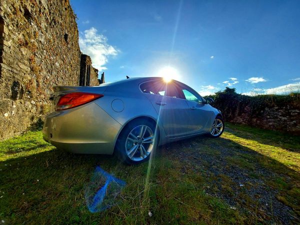 Vauxhall Insignia Saloon, Diesel, 2009, Silver