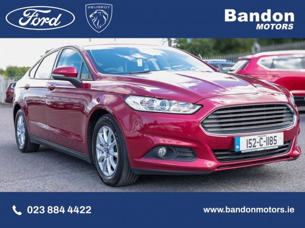 Ford Mondeo Hatchback, Diesel, 2015, Red