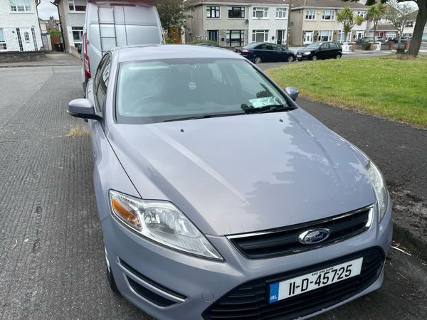 Ford Mondeo Hatchback, Diesel, 2011, Silver