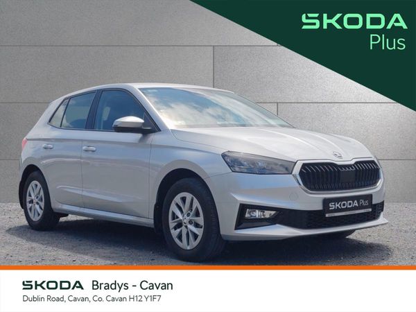 Skoda Fabia Hatchback, Petrol, 2023, Grey