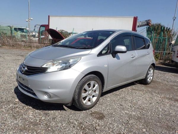Nissan Note Hatchback, Petrol, 2014, Silver
