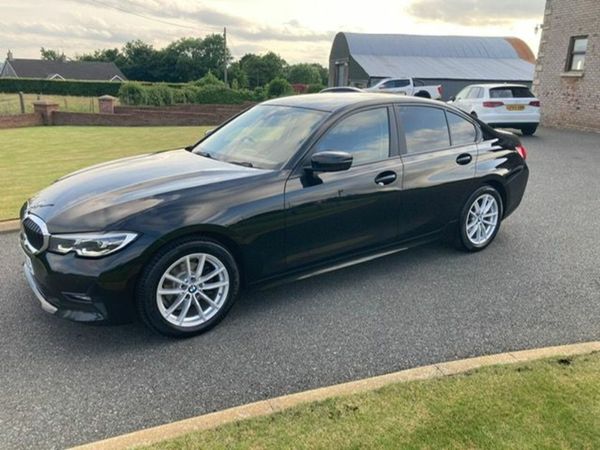 BMW 3-Series Saloon, Diesel Hybrid, 2020, Black
