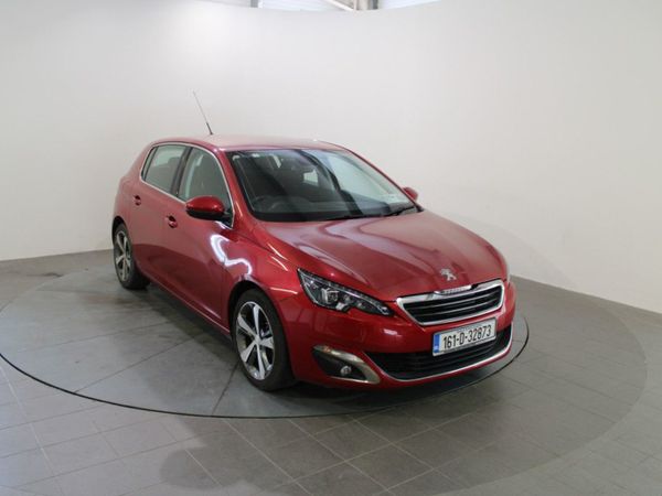Peugeot 308 Hatchback, Diesel, 2016, Red