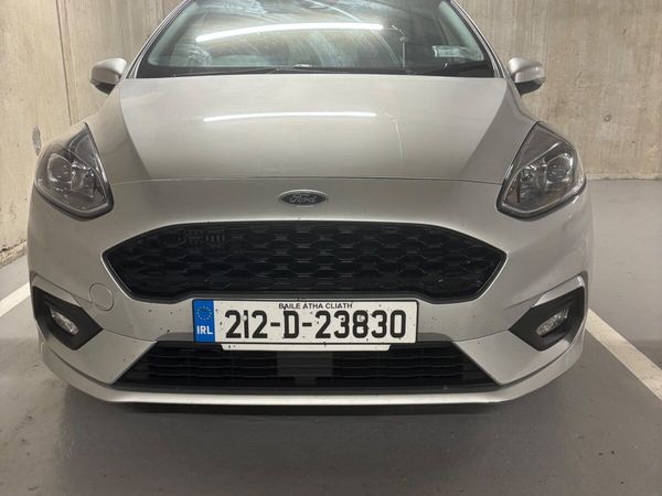 Ford Fiesta Hatchback, Petrol, 2021, Silver