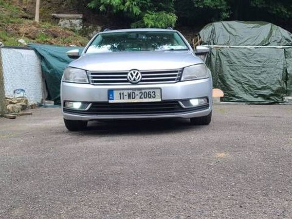 Volkswagen Passat Estate, Diesel, 2011, Silver
