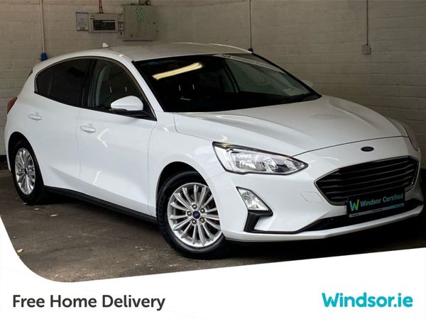Ford Focus Hatchback, Petrol, 2019, White