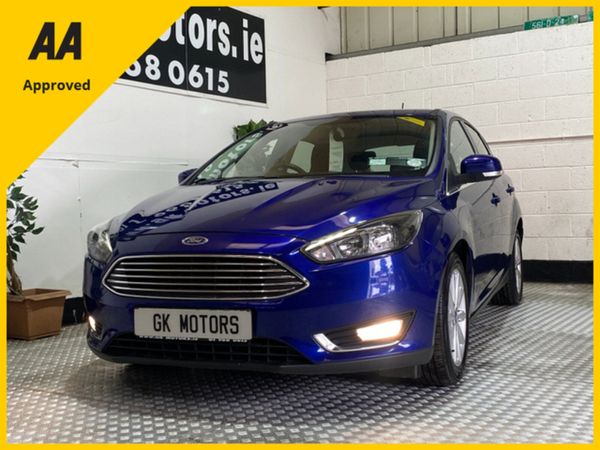 Ford Focus Hatchback, Petrol, 2018, Blue