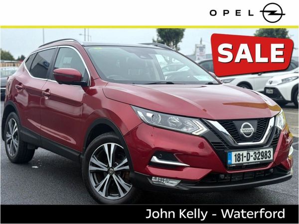 Nissan Qashqai MPV, Petrol, 2018, Red