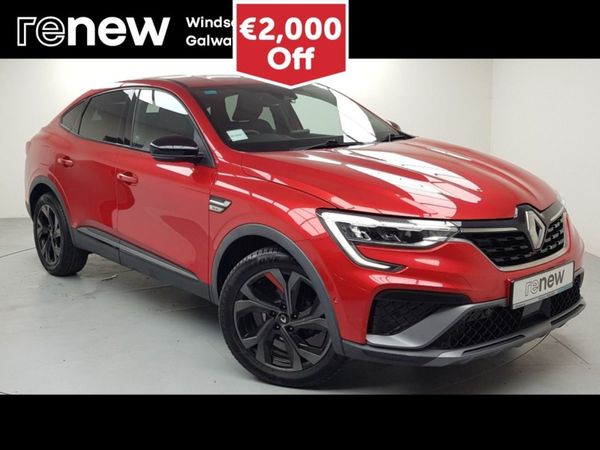 Renault Arkana Hatchback, Petrol, 2022, Red