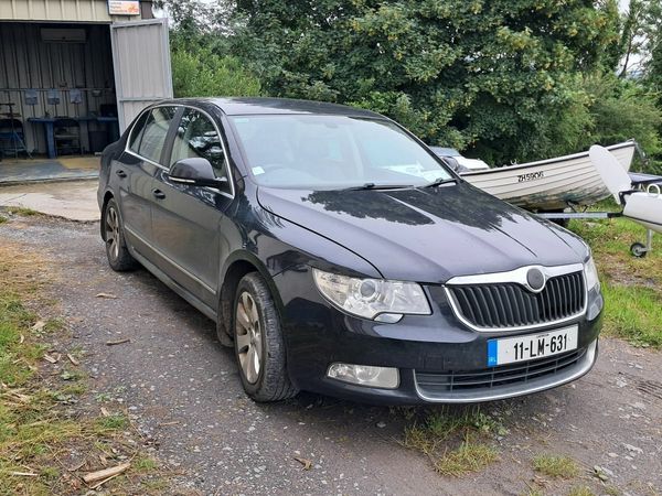 Skoda Superb Saloon, Diesel, 2011, Black
