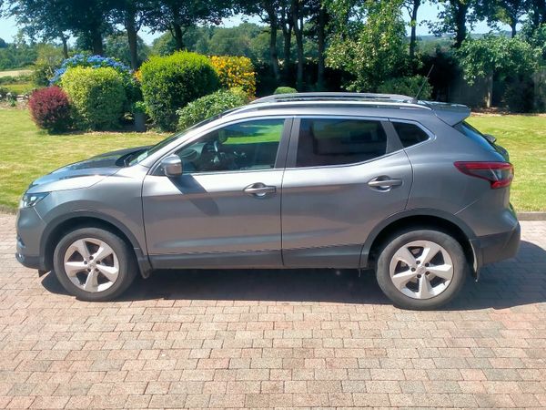 Nissan Qashqai MPV, Petrol, 2020, Grey